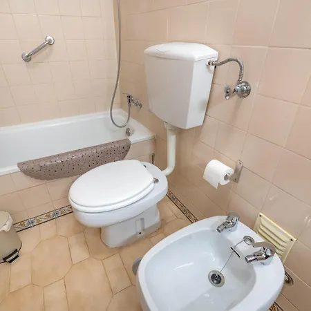 Apartment Sunset Azul - Sea View - Free Wifi - By Bedzy