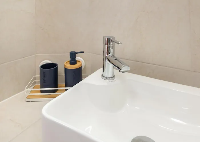 Apartment Sunset Azul - Sea View - Free Wifi - By Bedzy *