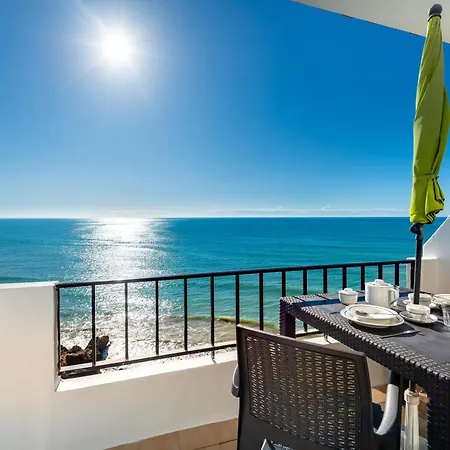 Sunset Azul - Sea View - Free Wifi - By Bedzy * Албуфейра