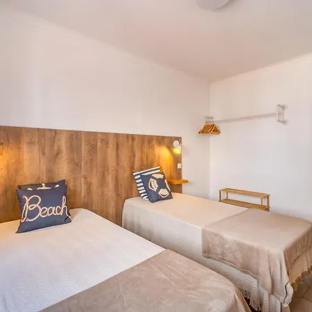 Апартаменты Sunset Azul - Sea View - Free Wifi - By Bedzy *