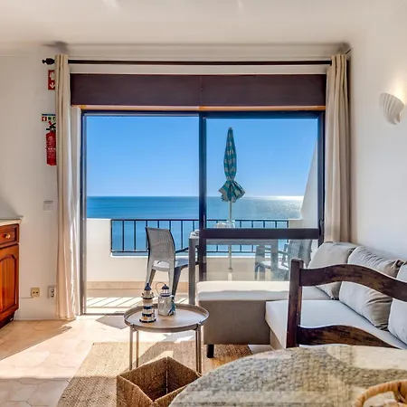 Апартаменты Sunset Azul - Sea View - Free Wifi - By Bedzy